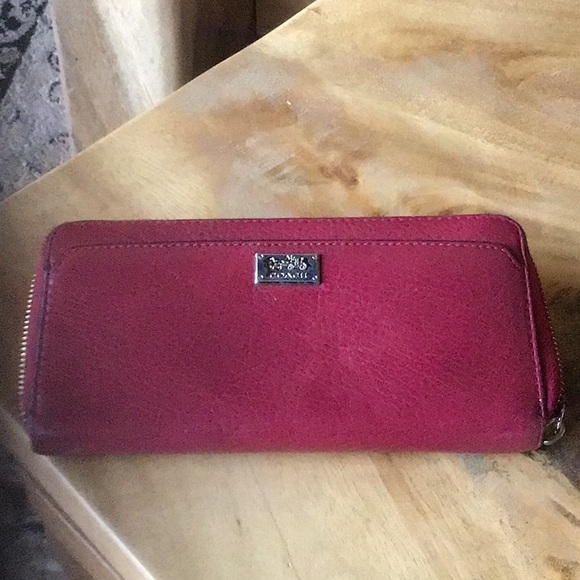 Coach Handbags - Coach wallet